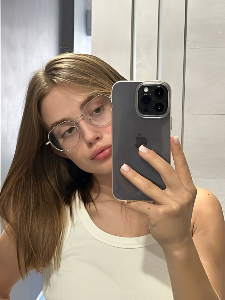 Мишель привлекательная девушка из Арсеньева цена от 4000 руб